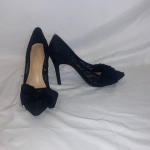 lauren conrad black lace 3’ high heels